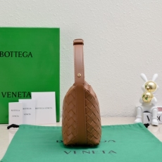 Bottega Veneta Hobo Bags